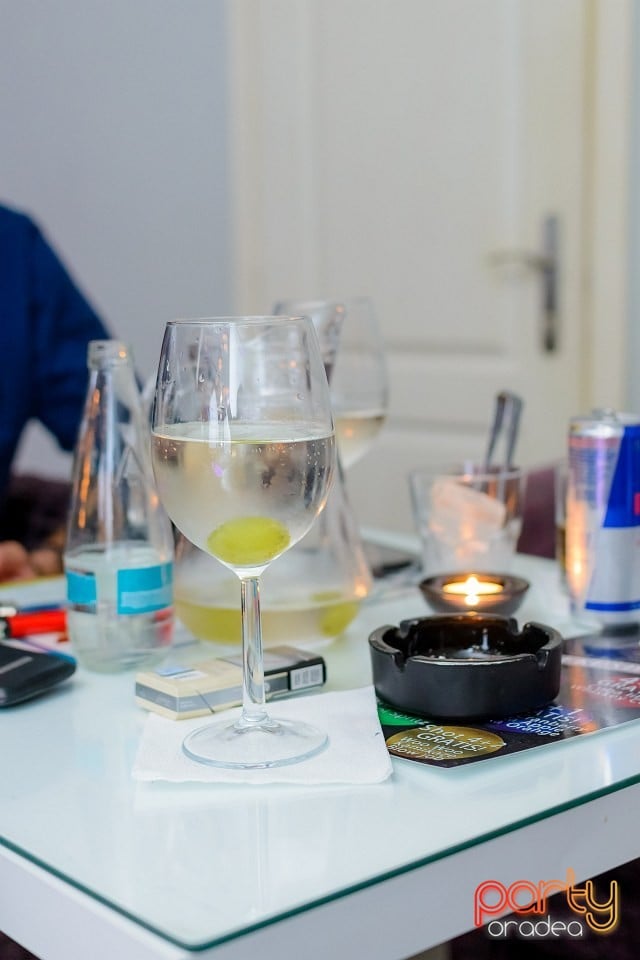 Voie bună în Blanc Coffee, 