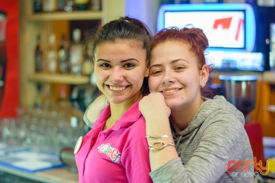 Voie bună în Bodega, Bodega