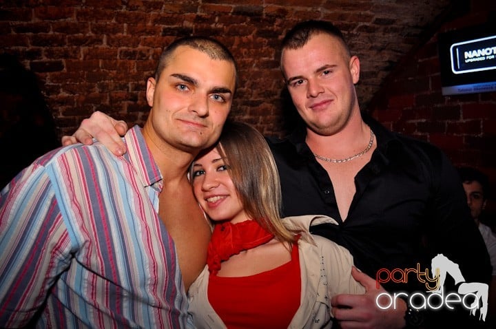 Voie bună în Escape, 