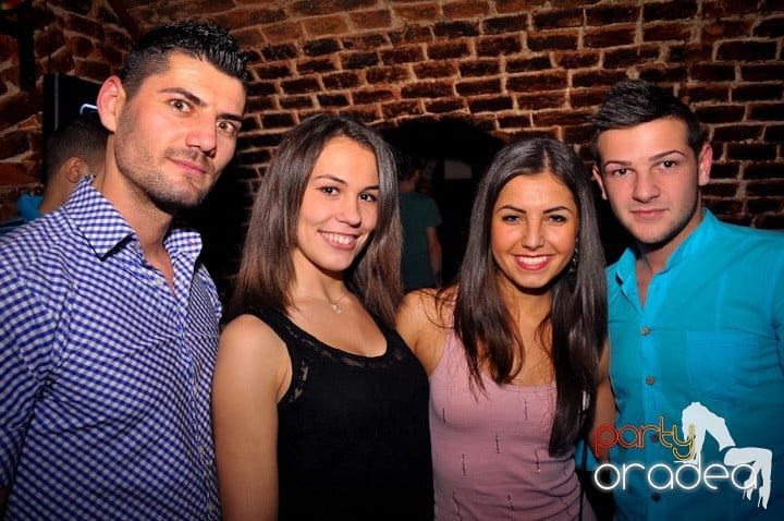 Voie bună în Escape, 