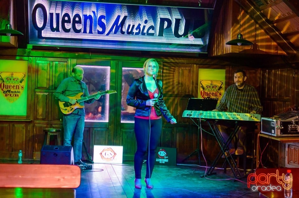 Voie bună în Queen's Music Pub, Queen's Music Pub