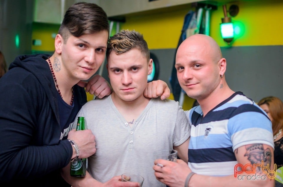 Voie bună în Yellow, 