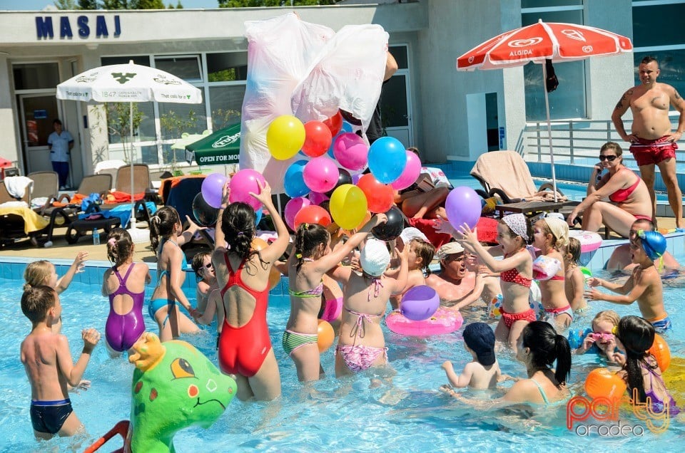 Voie bună la Hotel Internaţional, Hotel Internaţional