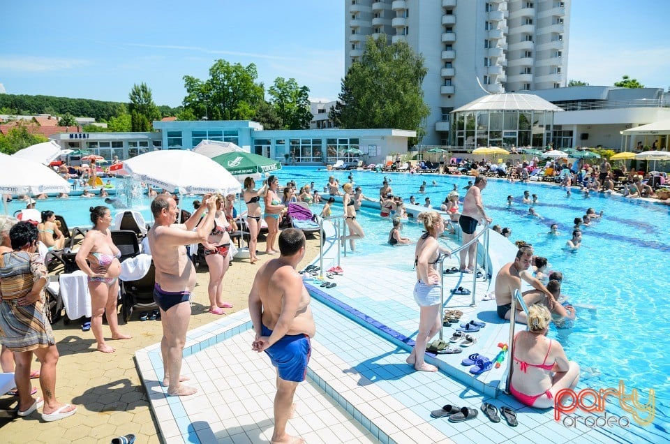 Voie bună la Hotel Internaţional, Hotel Internaţional