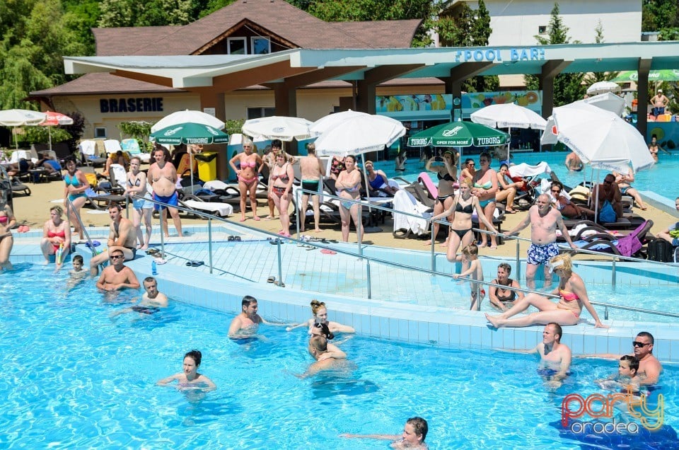 Voie bună la Hotel Internaţional, Hotel Internaţional