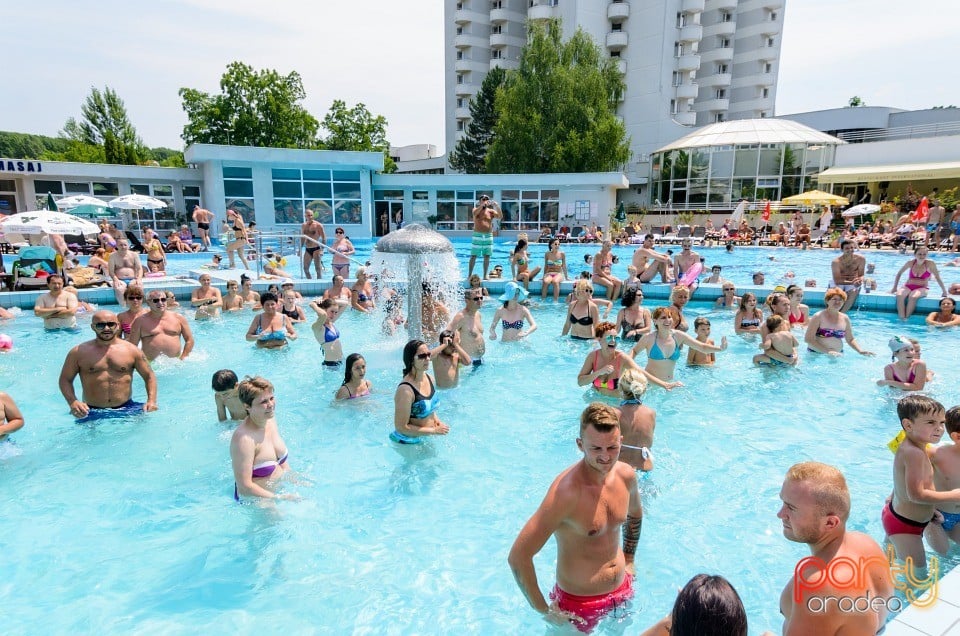 Voie bună la Hotel Internaţional, Hotel Internaţional