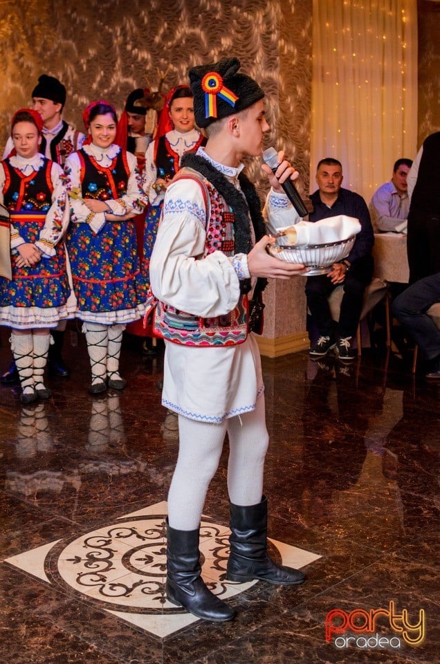 Voie bună la Hotel Internaţional, Hotel Internaţional