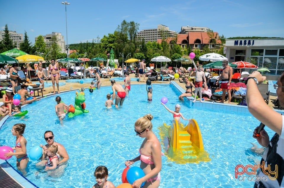 Voie bună la Hotel Internaţional, Hotel Internaţional