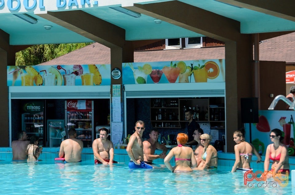 Voie bună la Hotel Internaţional, Hotel Internaţional