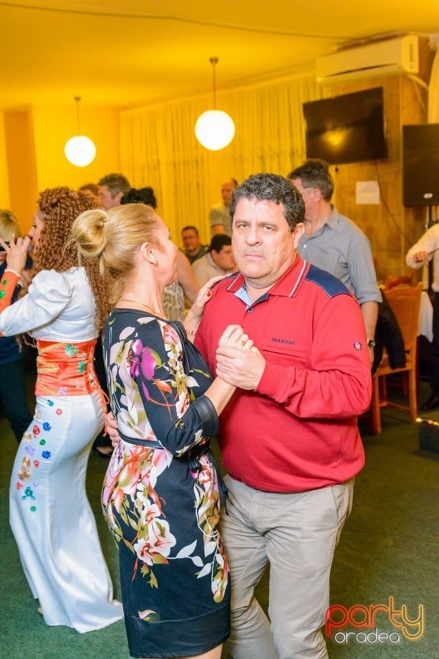 Voie bună la Hotel Mureş, Hotel Mureş