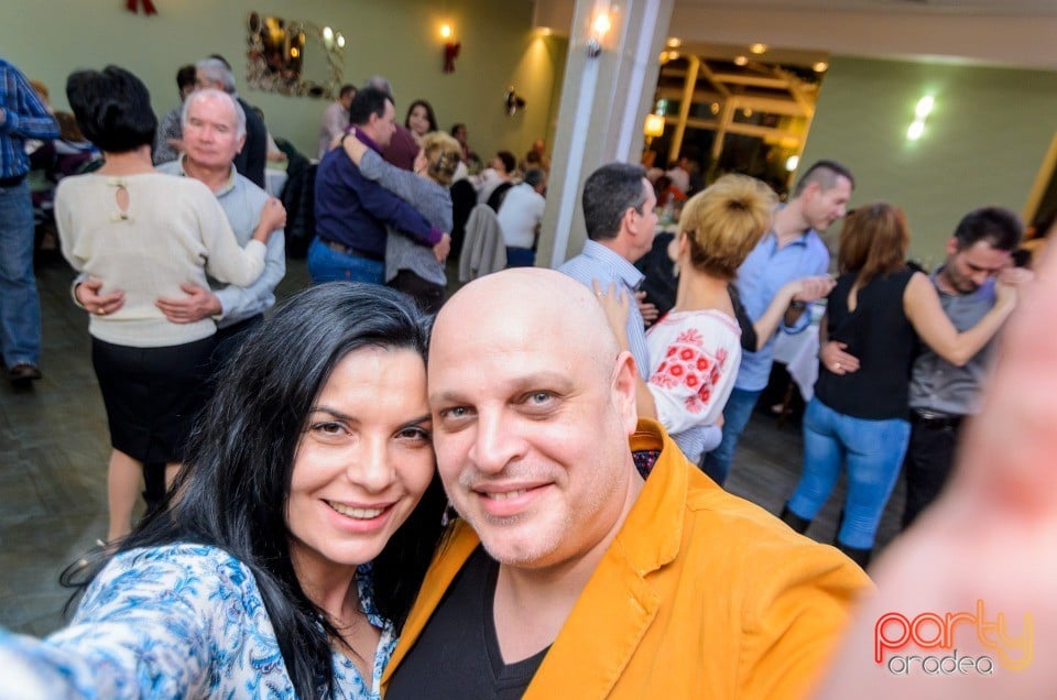 Voie bună la Hotel Nufărul, Hotel Nufărul