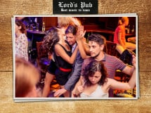 Voie bună la Lord's Pub