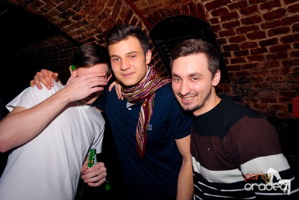 Voie bună la NMD Student Party,