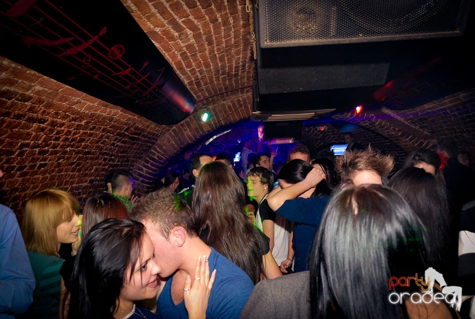 Voie bună la NMD Student Party,