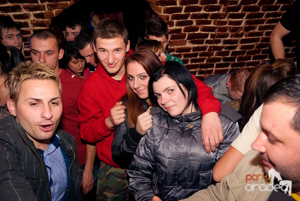 Voie bună la NMD Student Party,