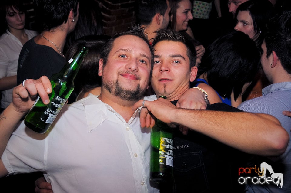 Voie bună la NMD Student Party,