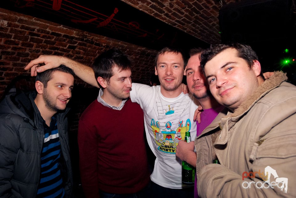 Voie bună la NMD Student Party,