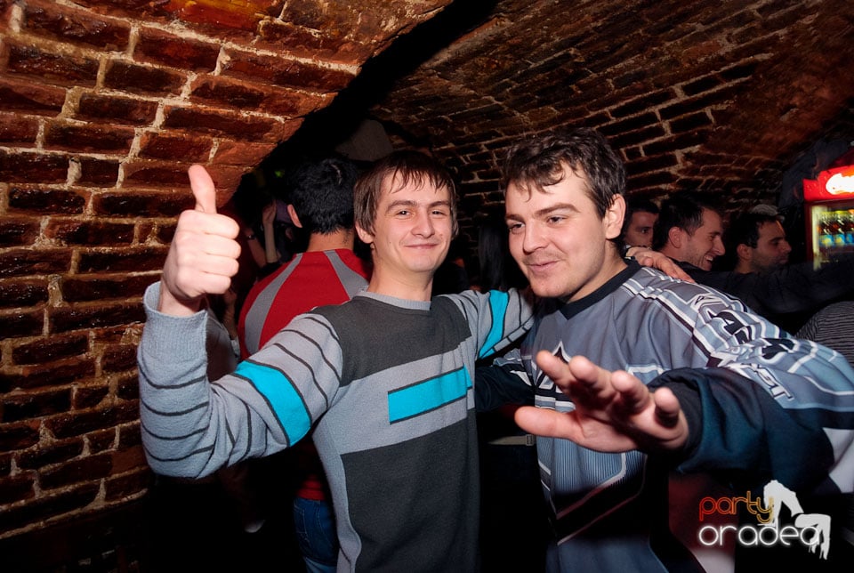 Voie bună la NMD Student Party,