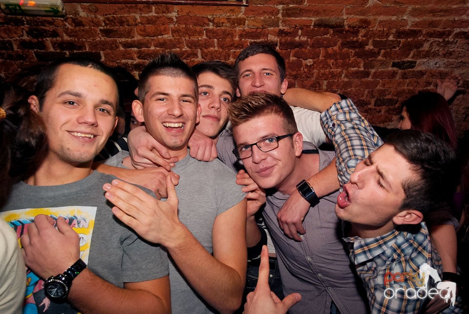Voie bună la NMD Student Party,