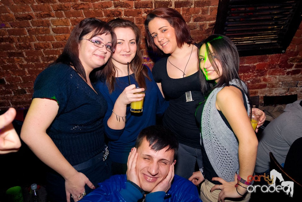 Voie bună la NMD Student Party,