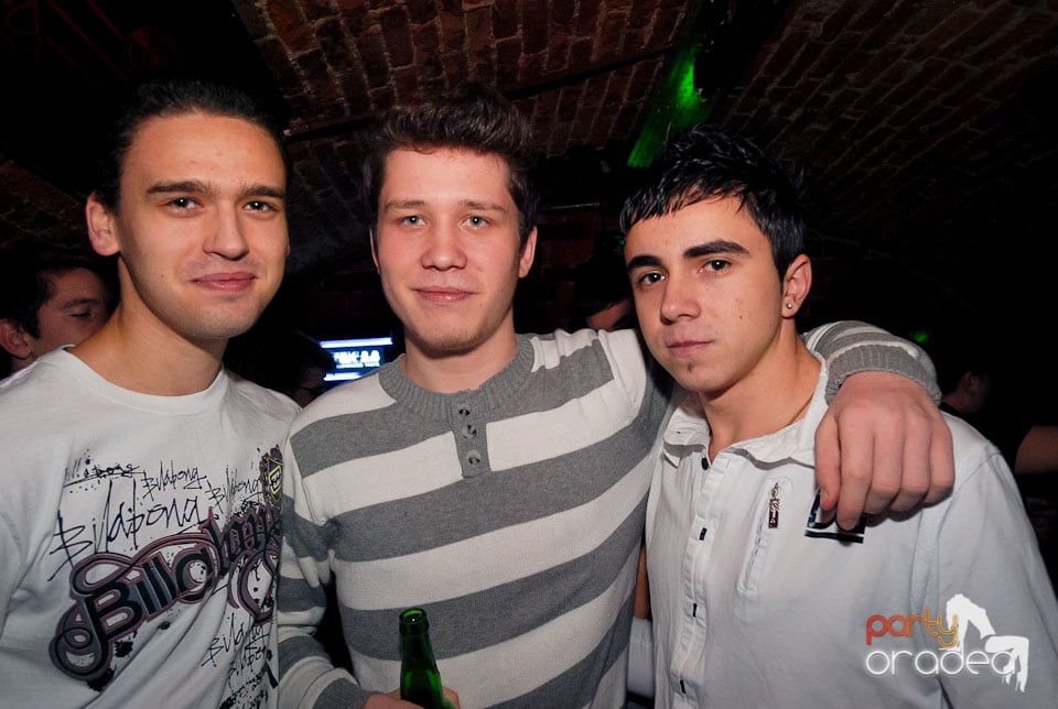 Voie bună la NMD Student Party,