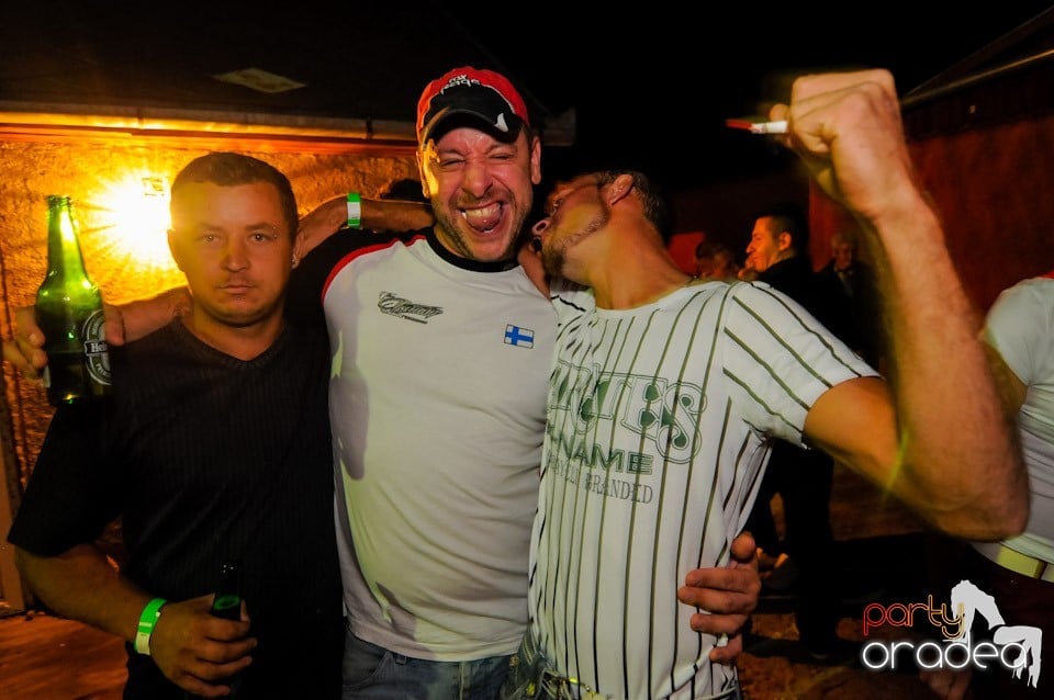 VV Attila şi VV Olivér în Disco Faház,