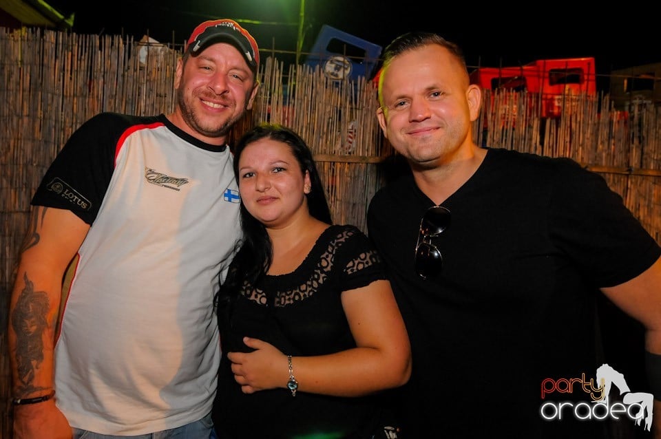 VV Attila şi VV Olivér în Disco Faház,