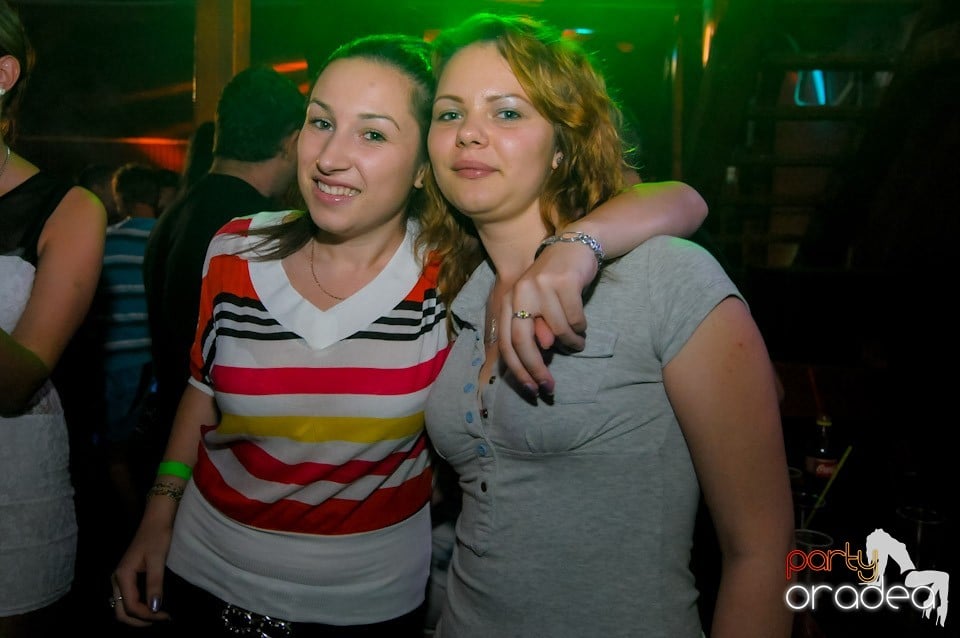 VV Attila şi VV Olivér în Disco Faház,