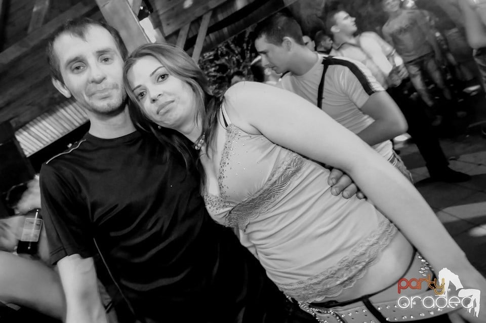 VV Attila şi VV Olivér în Disco Faház,