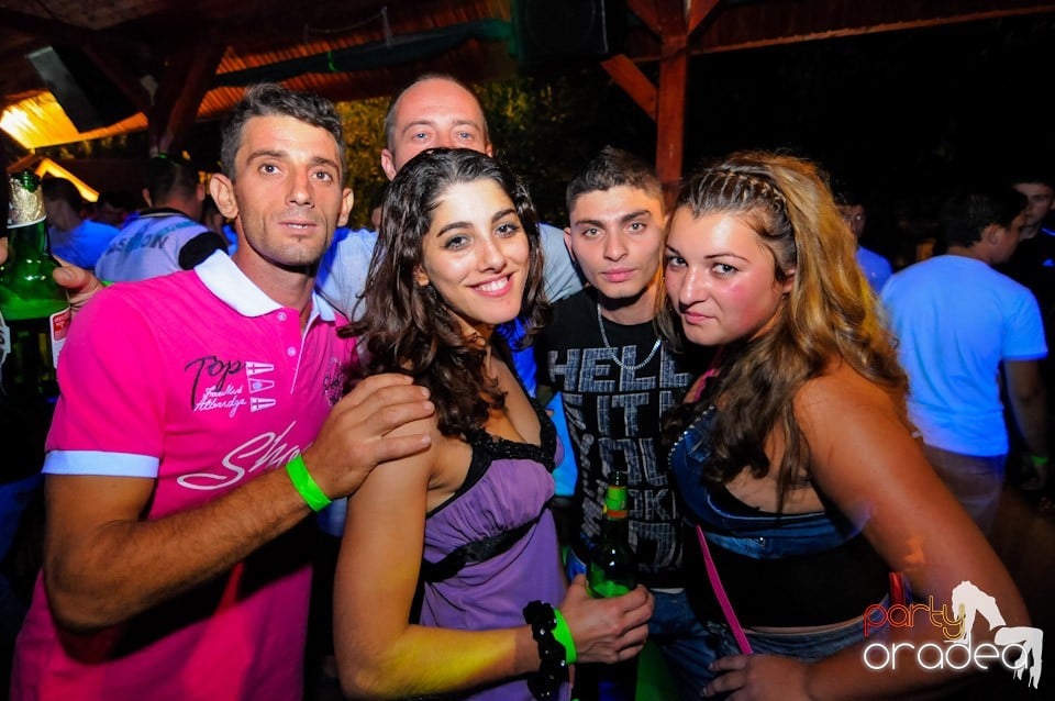 VV Attila şi VV Olivér în Disco Faház,