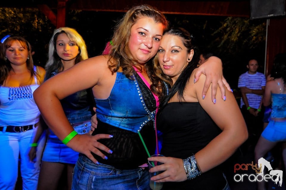 VV Attila şi VV Olivér în Disco Faház,