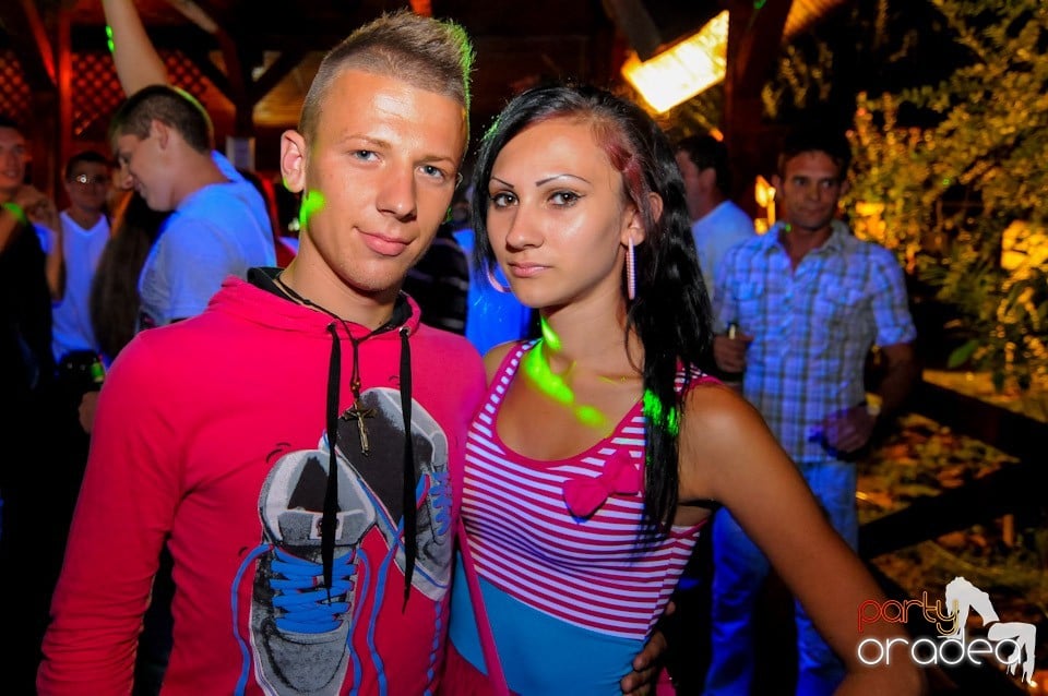 VV Attila şi VV Olivér în Disco Faház,