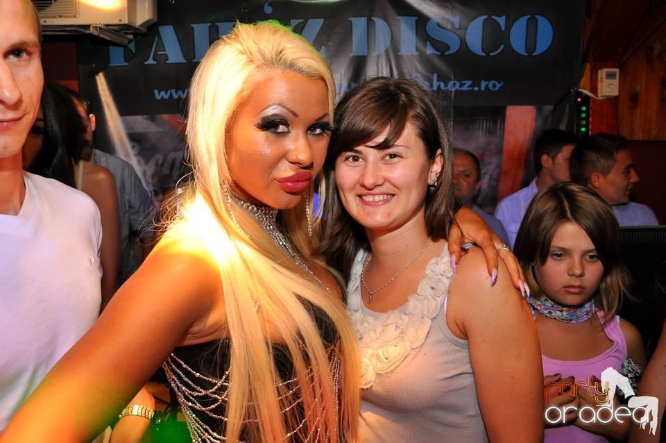VV Party în Disco Faház,