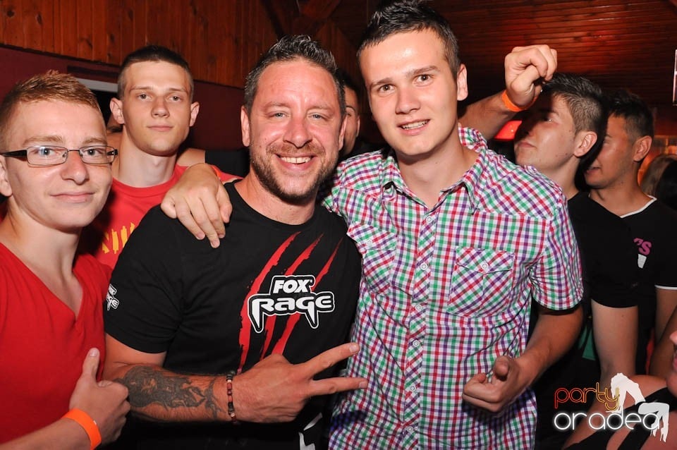 VV Party în Disco Faház,