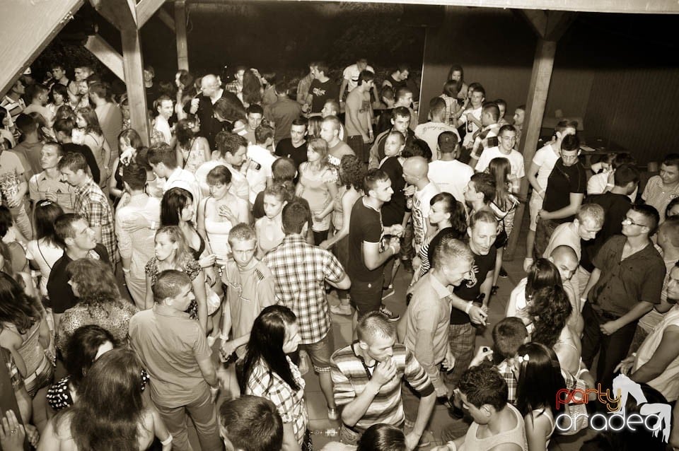 VV Party în Disco Faház,