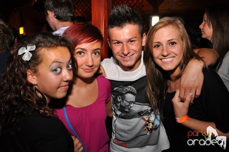 VV Party în Disco Faház,