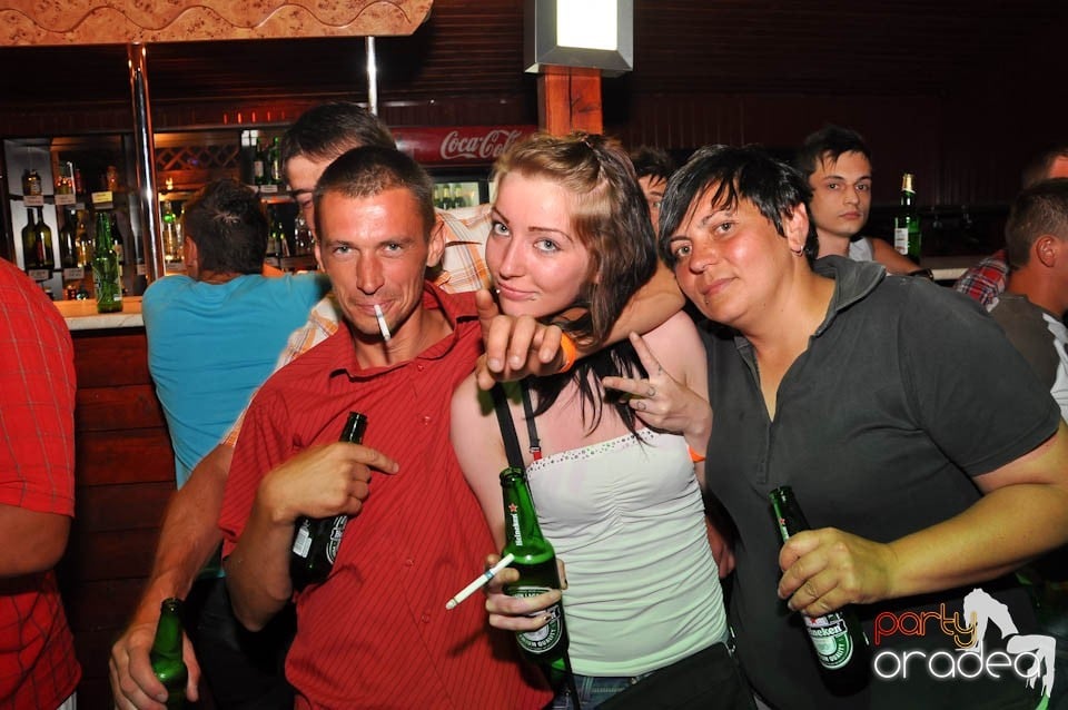 VV Party în Disco Faház,