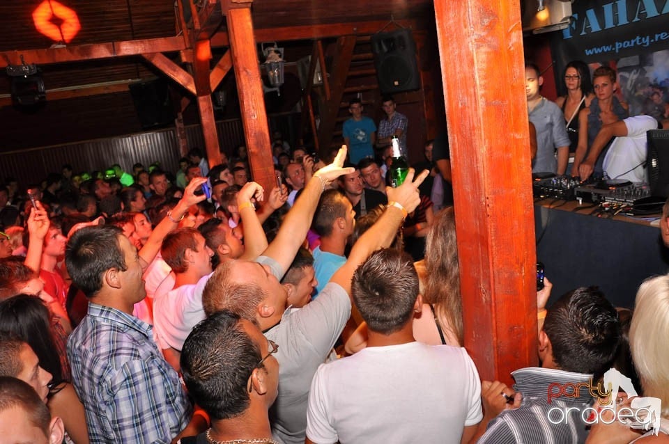 VV Party în Disco Faház,