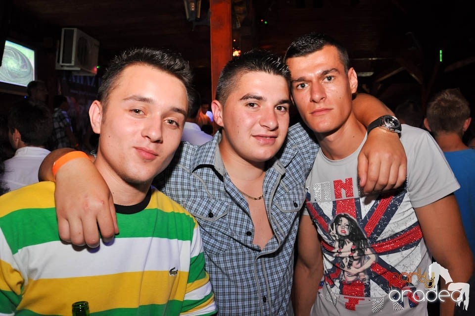 VV Party în Disco Faház,