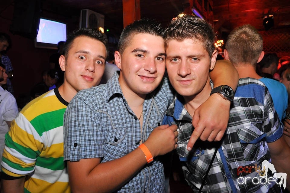 VV Party în Disco Faház,