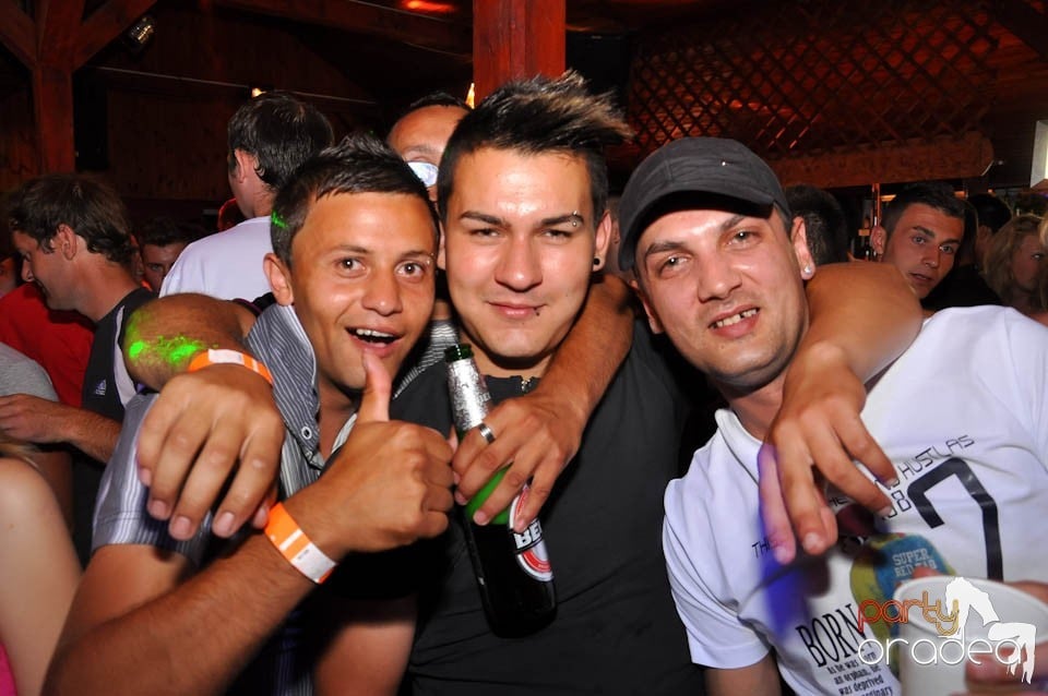 VV Party în Disco Faház,