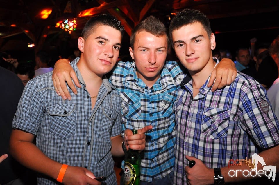 VV Party în Disco Faház,