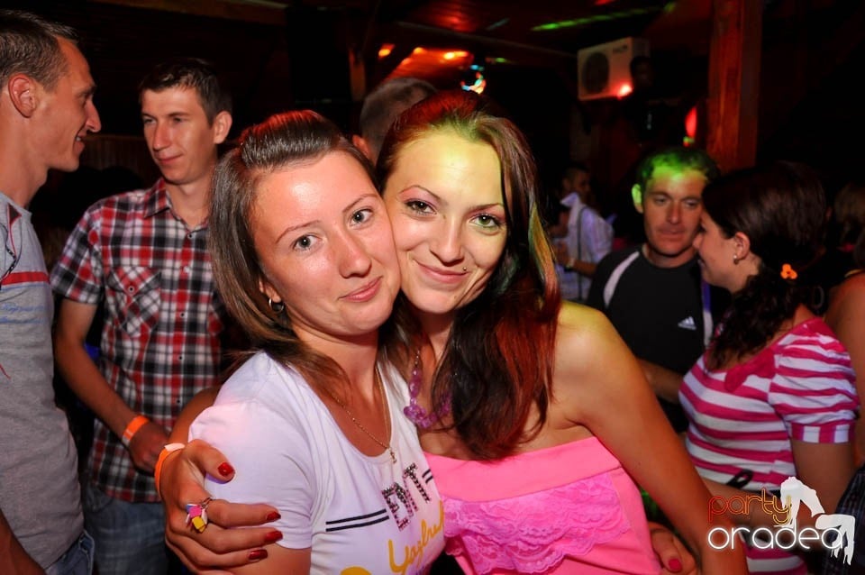 VV Party în Disco Faház,