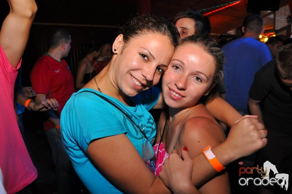 VV Party în Disco Faház,