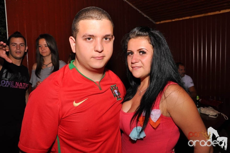 VV Party în Disco Faház,