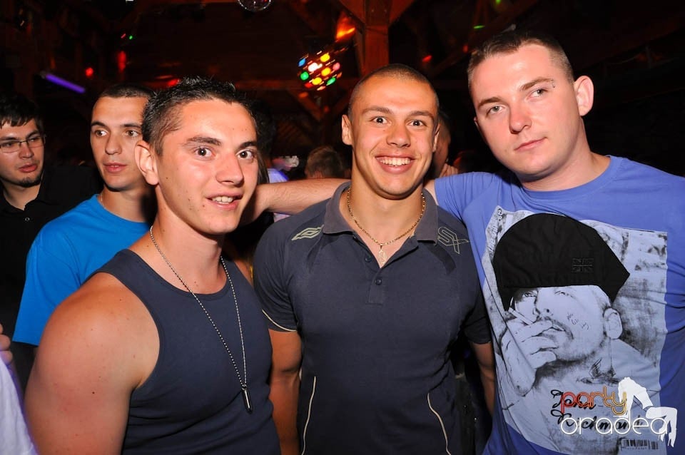 VV Party în Disco Faház,
