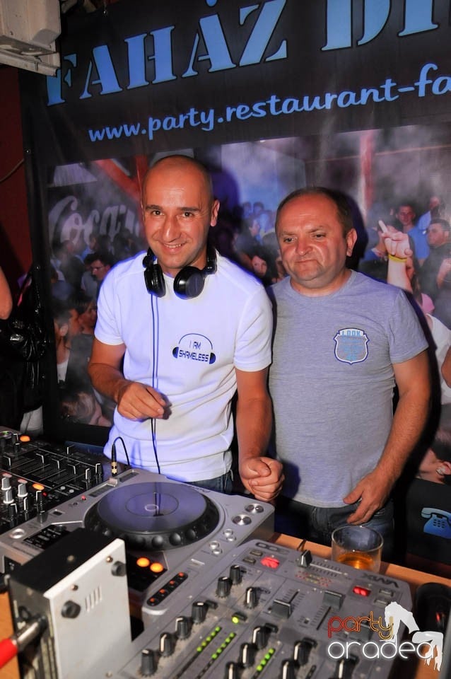 VV Party în Disco Faház,