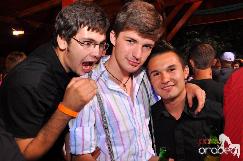 VV Party în Disco Faház,