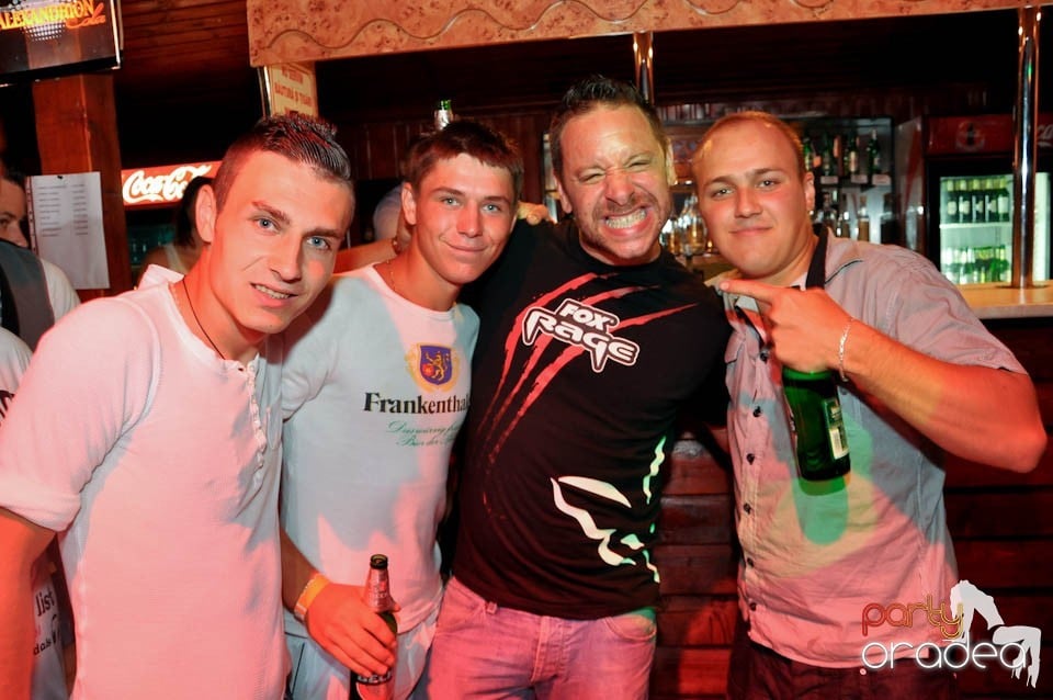 VV Party în Disco Faház,
