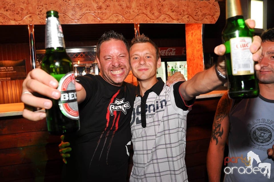 VV Party în Disco Faház,